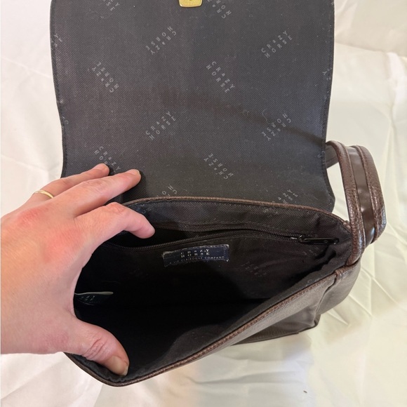 Crazy Horse Brown Leather Crossbody Bag - Picture 7 of 7